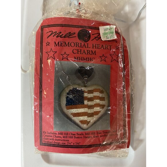 Mill Hill Memorial Heart Charm Flag Patriotic Beaded Embroidery Kit MHMHC Silk - Picture 1 of 3